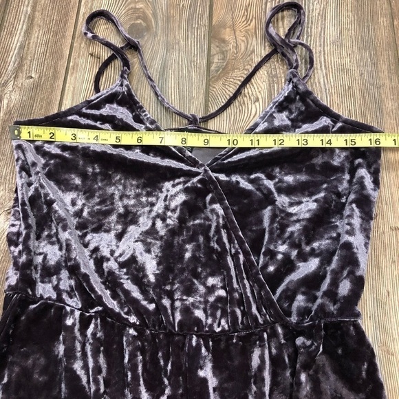 KENDALL & Kylie Gunmetal Velvet Romper Playsuit - Picture 8 of 14